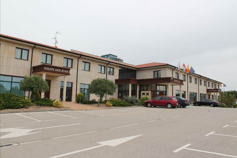 Hotel Villa De Almazán Exteriör bild